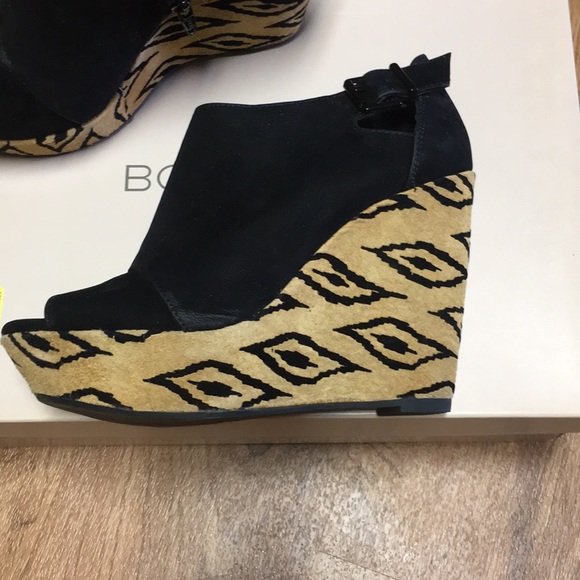 Bcbgeneration penelopee tribal wedges - Picture 2 of 7